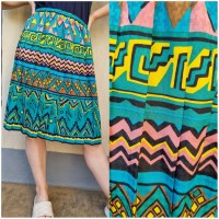 Tribal vintage pleated skirt