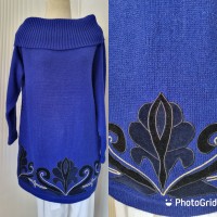 Vintage royal blue knit